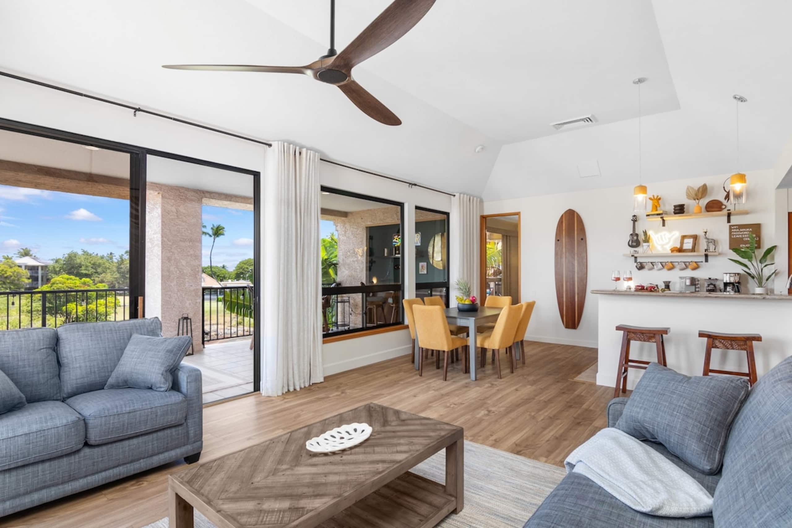 Ocean View Penthouse, King beds, New AC - Photo 36