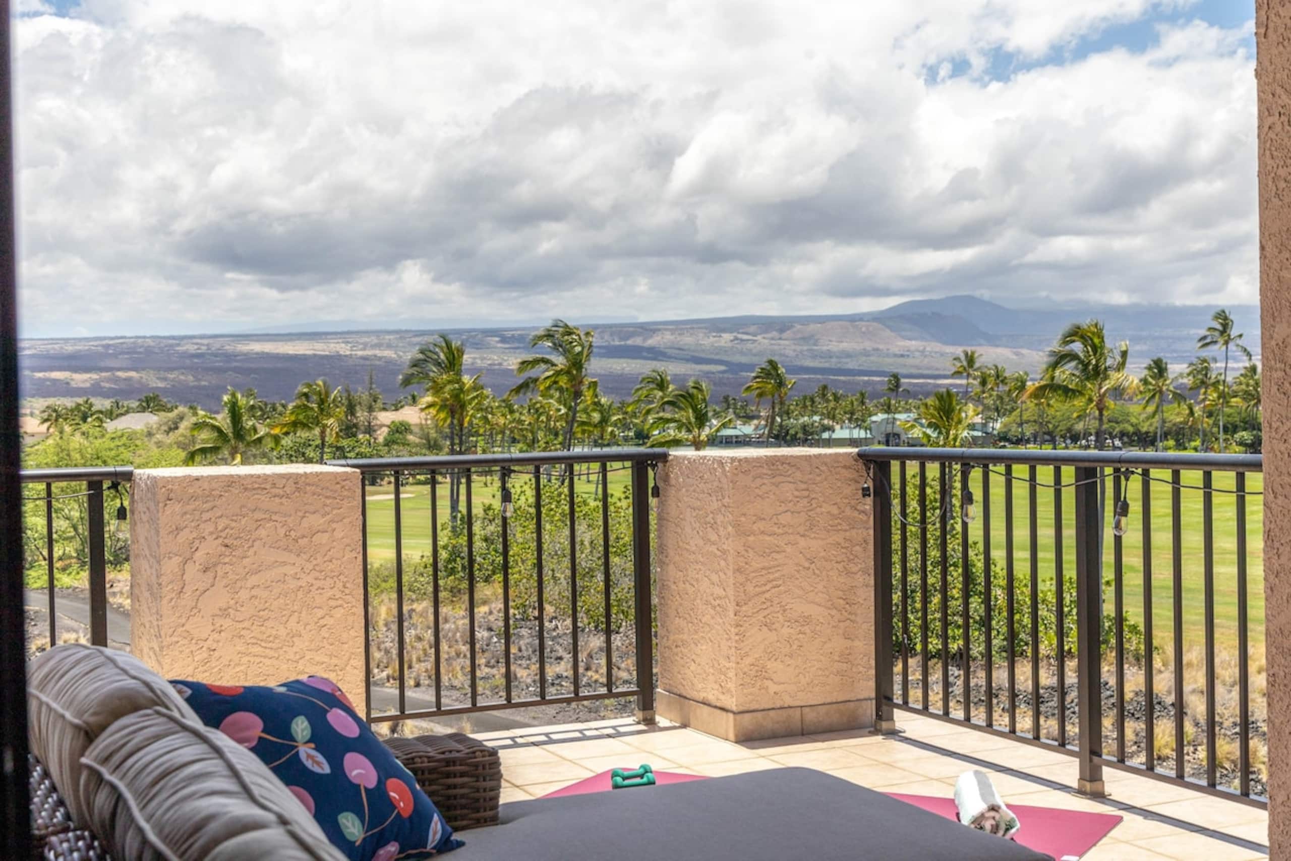 Ocean View Penthouse, King beds, New AC - Photo 105