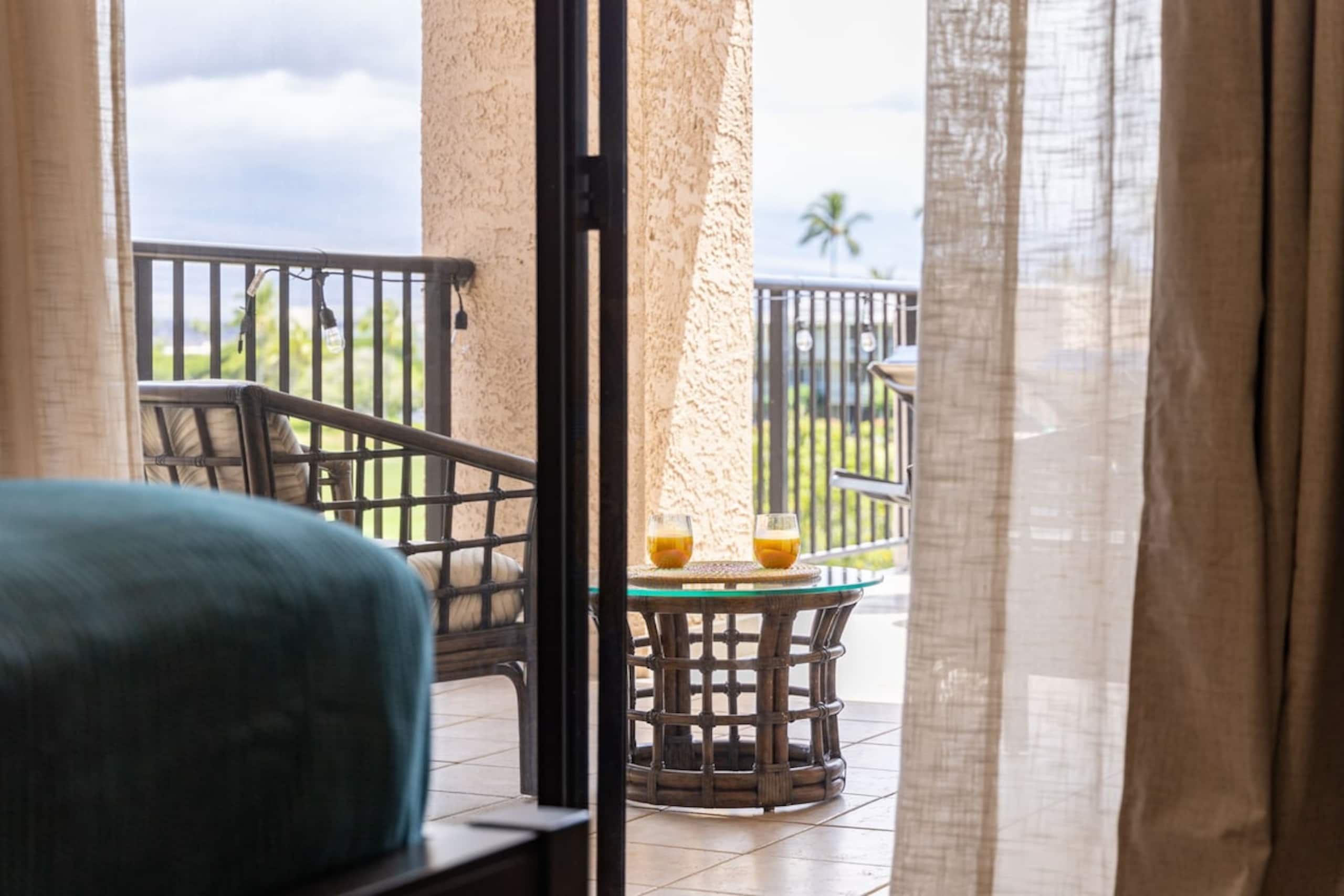 Ocean View Penthouse, King beds, New AC - Photo 109