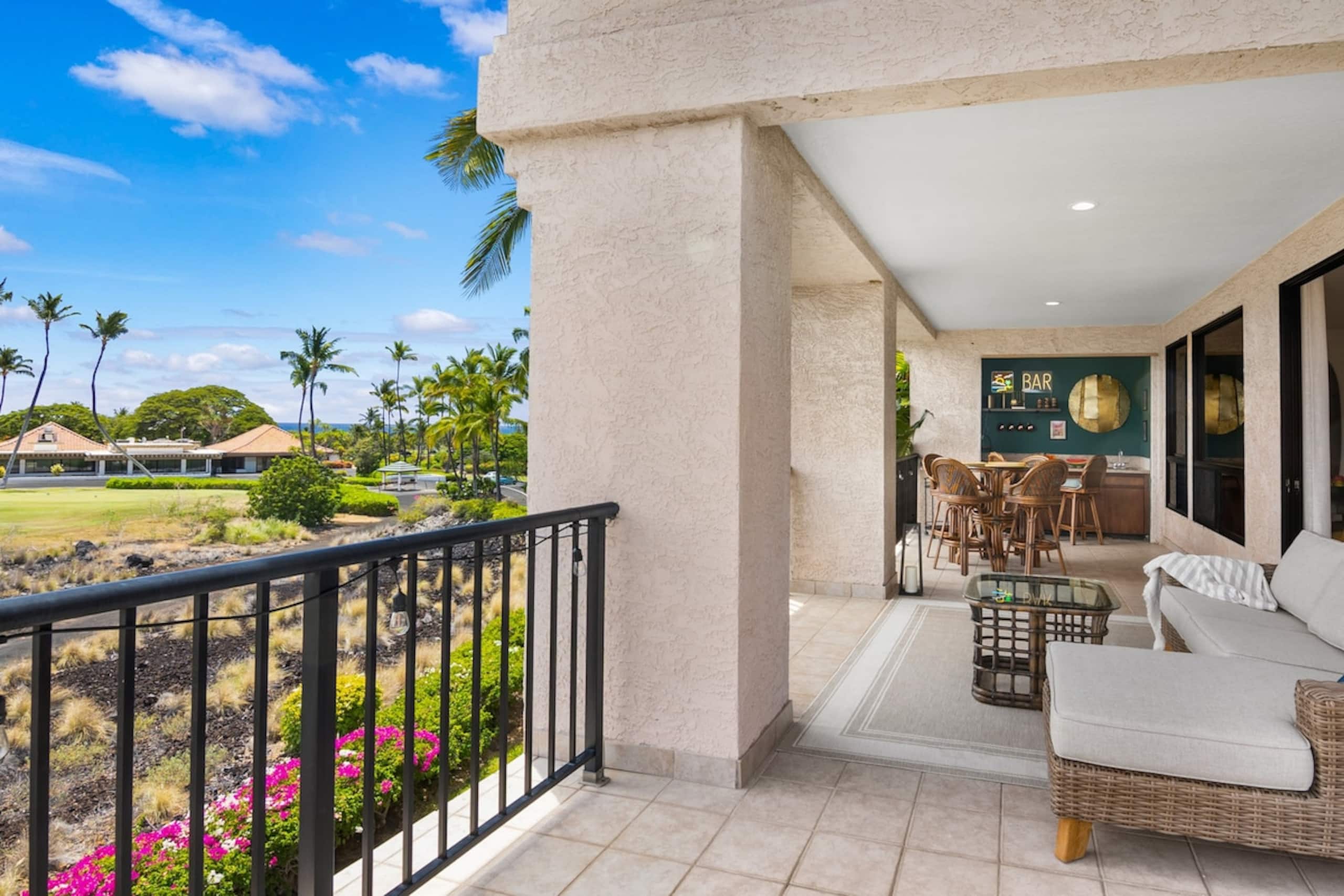 Ocean View Penthouse, King beds, New AC - Photo 108