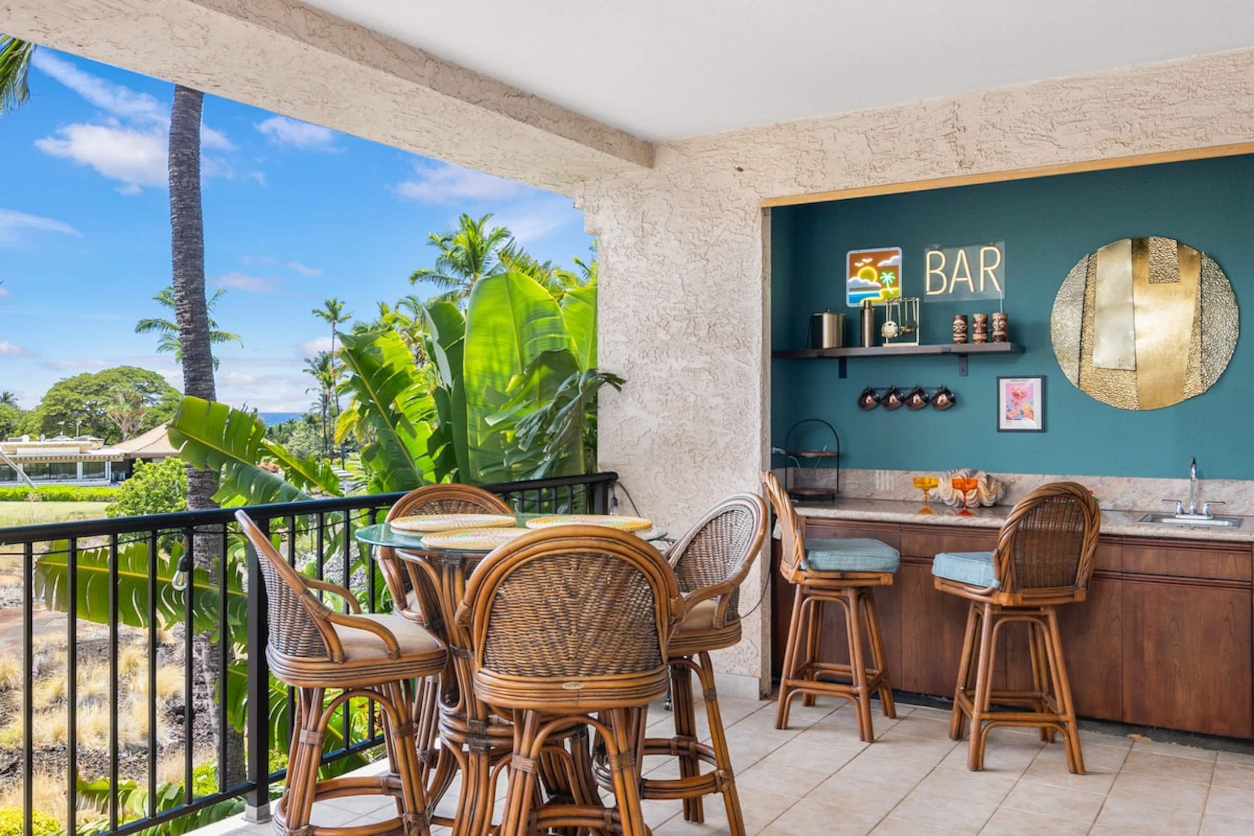 Ocean View Penthouse, King beds, New AC - Photo 103