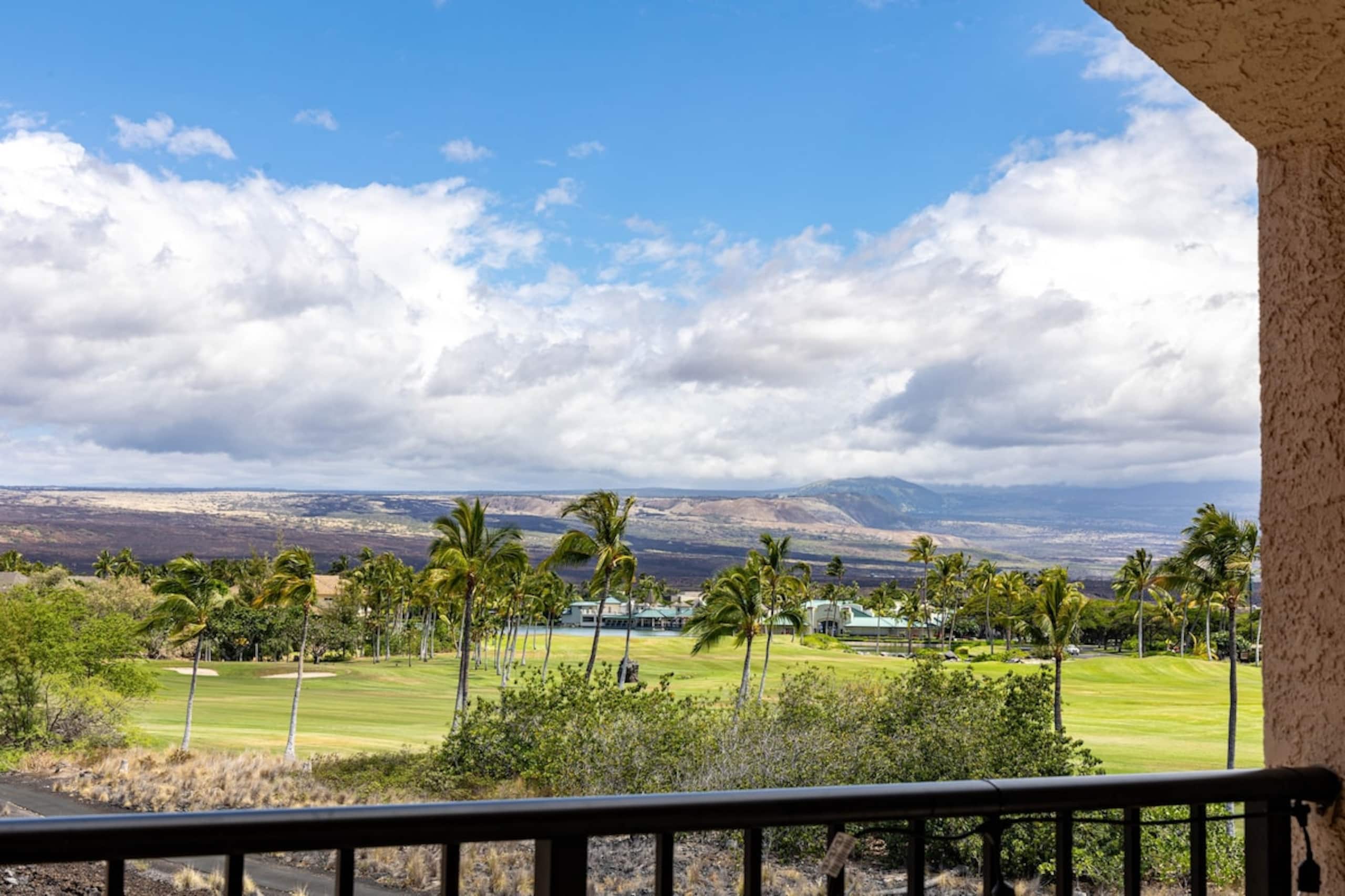 Ocean View Penthouse, King beds, New AC - Photo 119
