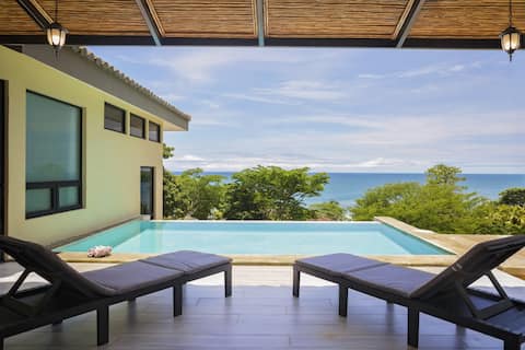 Casa Tortuga - Beautiful Home in Rancho Santana!