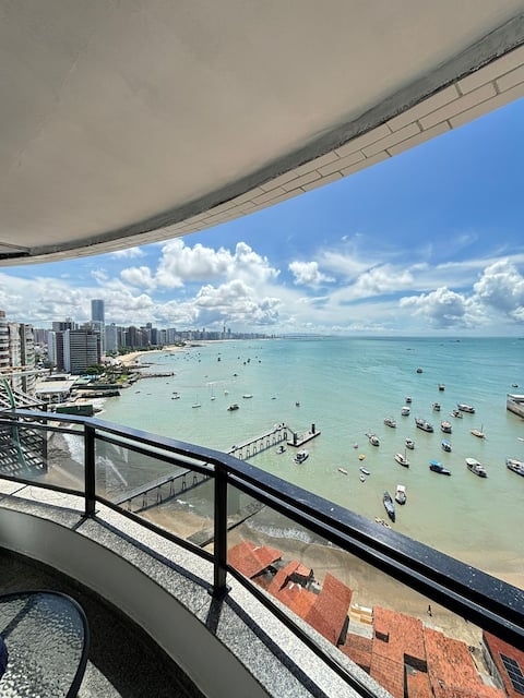 Imóvel de sucesso: Oceanfront triple apartment em Cais Do Porto