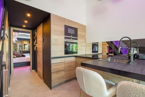 Successful Airbnb property: 3 Shades of Pearls in Agde