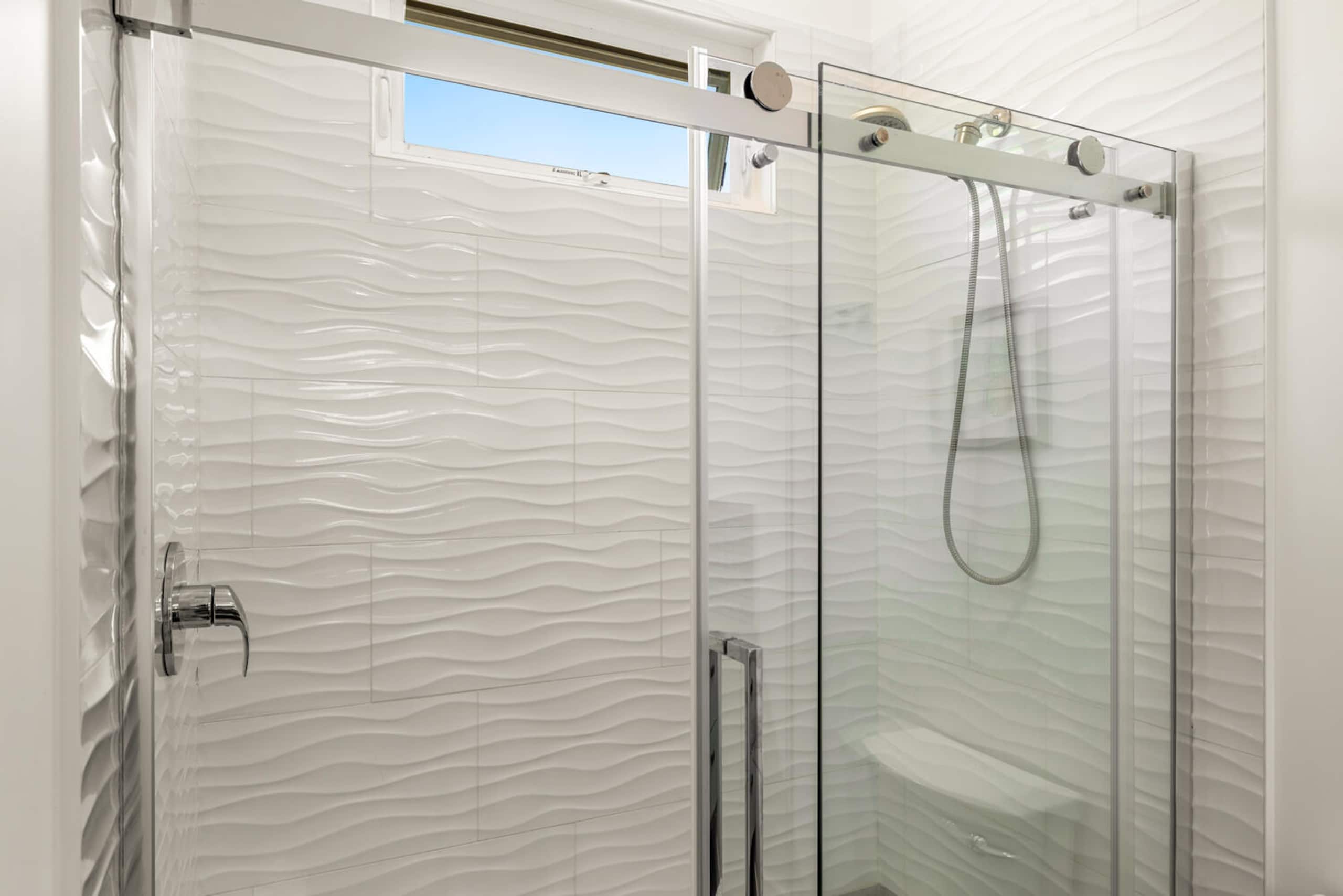 Home in Koloa · ★5.0 · 3 bedrooms · 7 beds · 3 private baths - Image 9