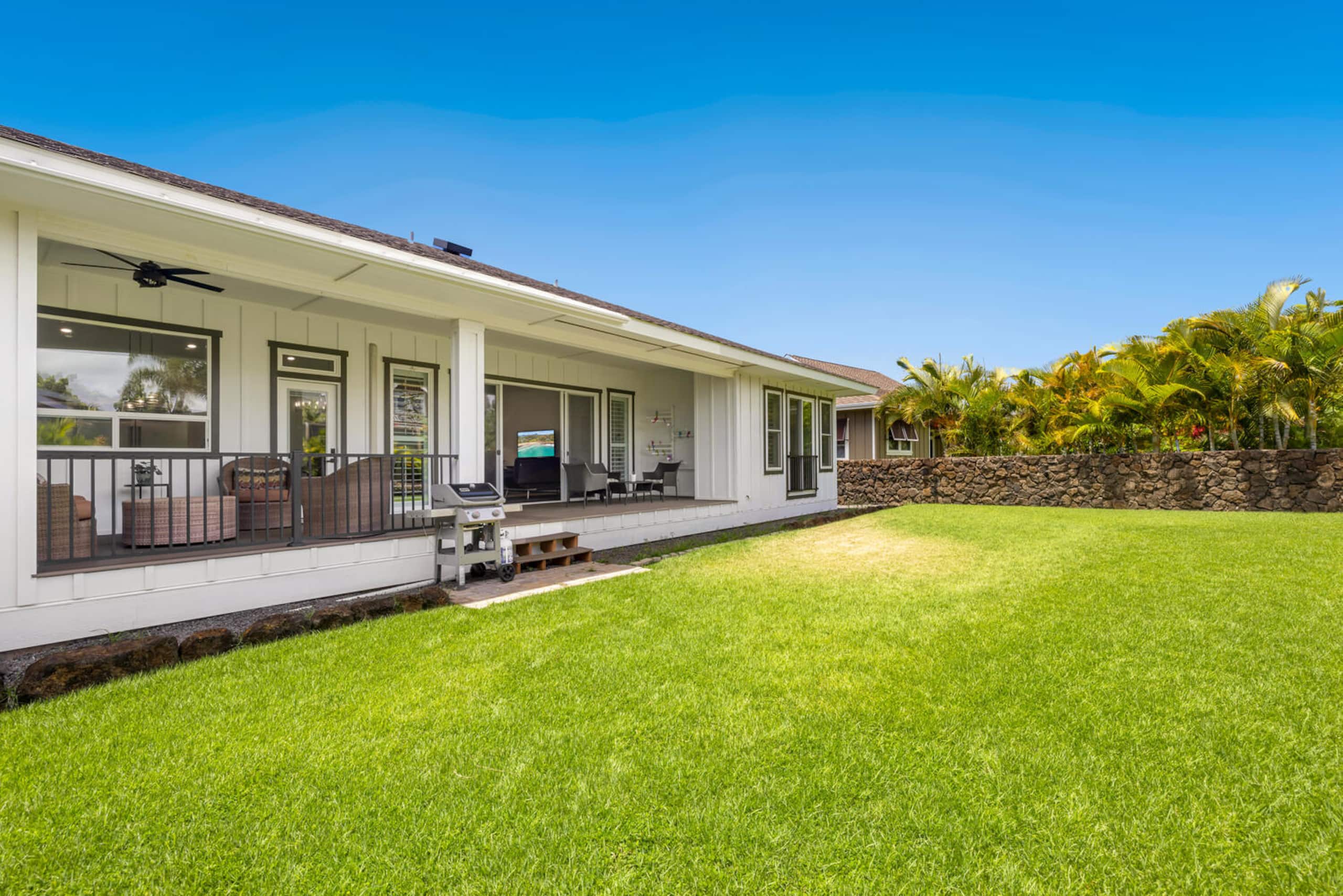 Home in Koloa · ★5.0 · 3 bedrooms · 7 beds · 3 private baths - Image 17
