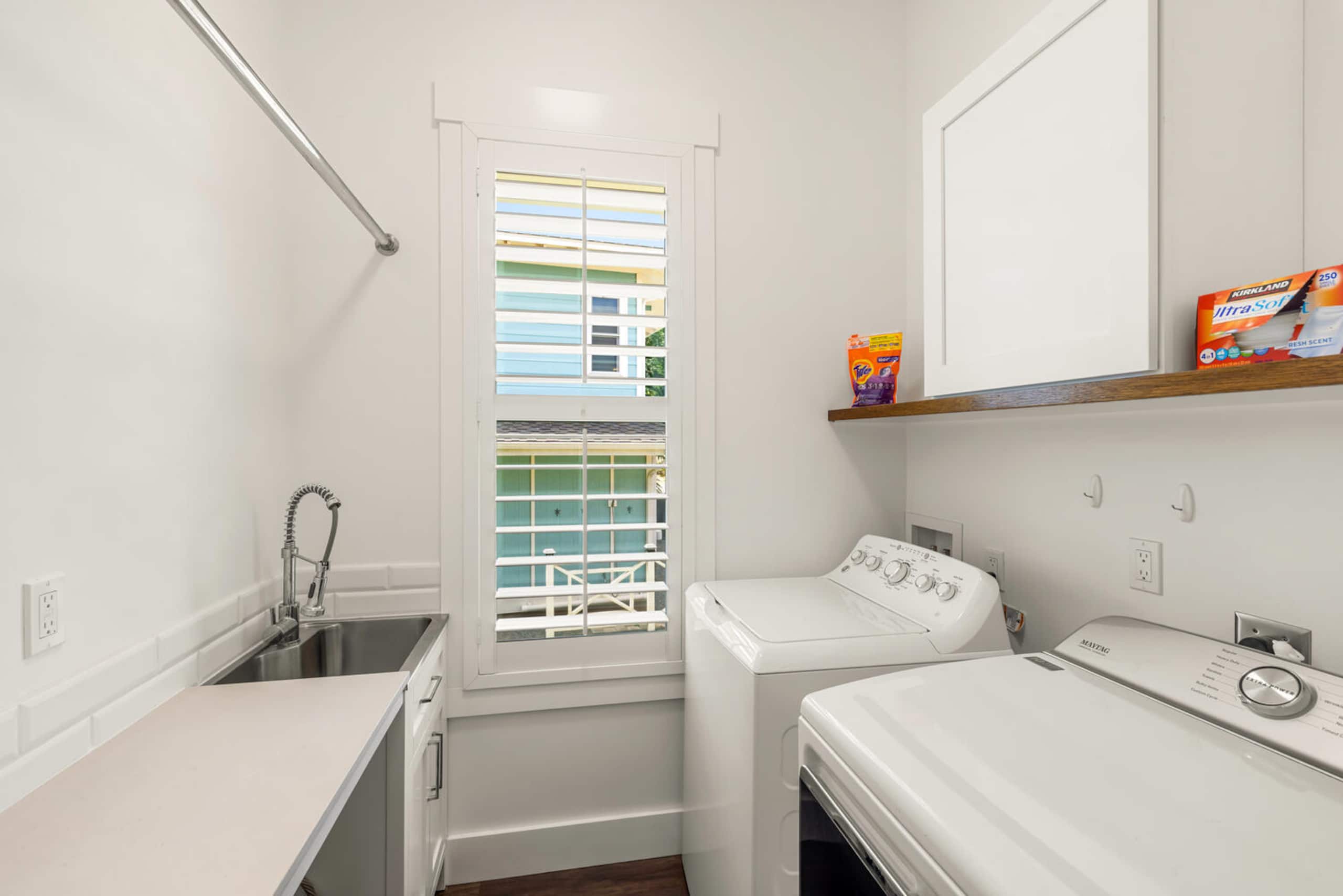 Home in Koloa · ★5.0 · 3 bedrooms · 7 beds · 3 private baths - Image 15