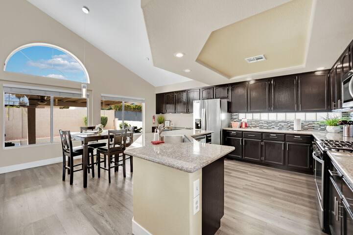 Games Zone Retreat: 5BR Villa w Sunny Backyard gallery image 3