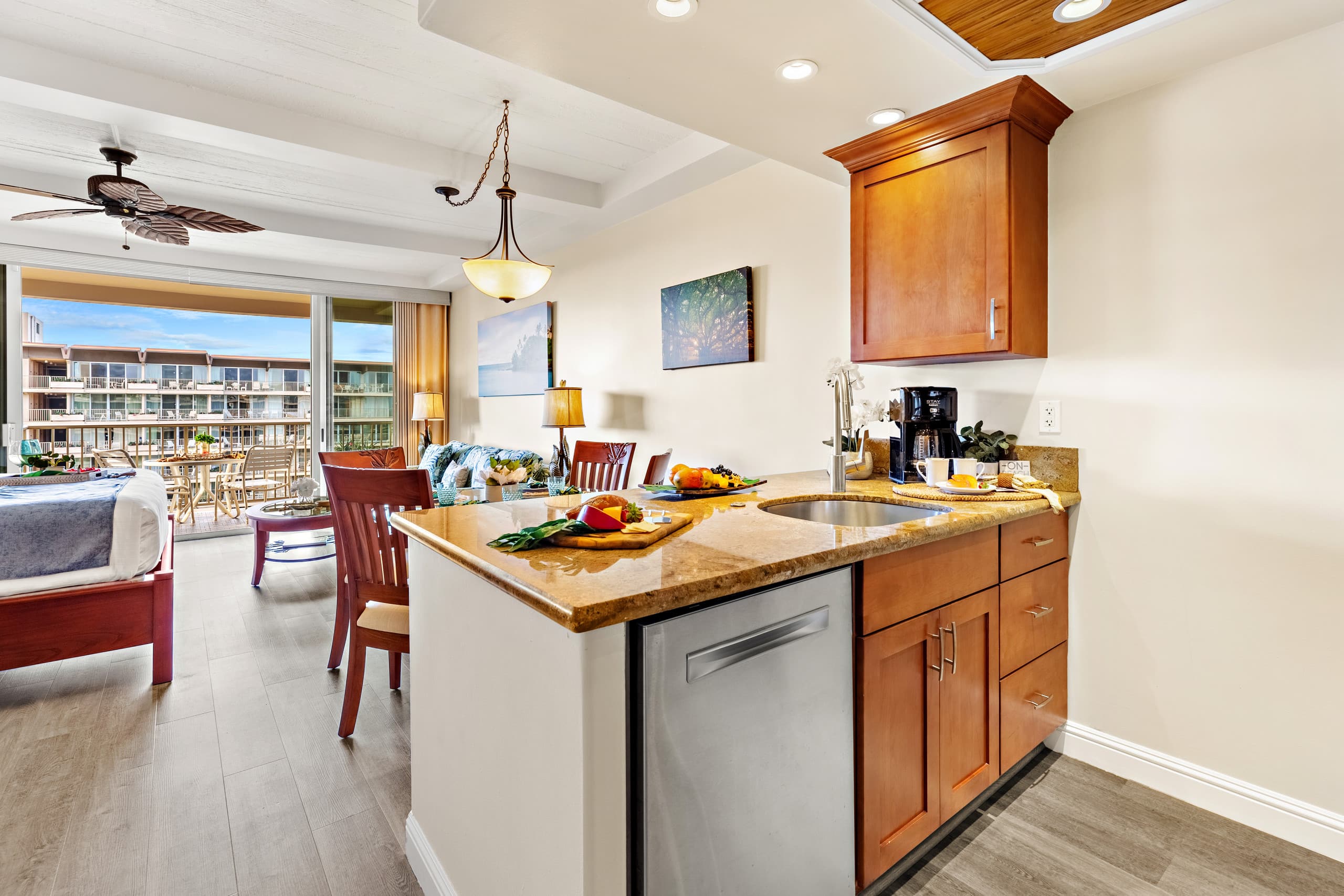 Ocean View steps from beach, dining, shopping 1113 - Image 20