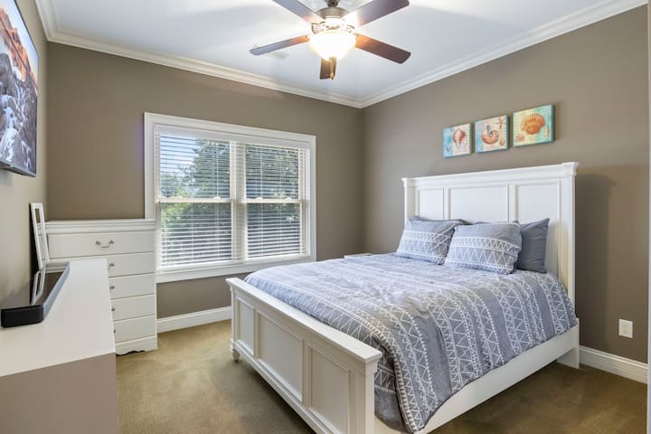 部屋6 -クイーンサイズベッド