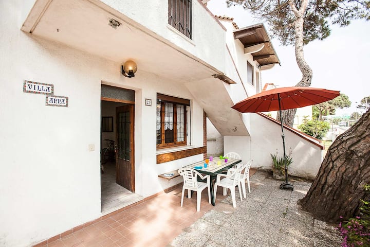 Petite Villa Tranquille Près De La Mer - Beahost - Rosolina Mare