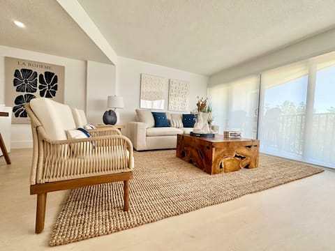Top Airbnb: Marina Vista Gem• 2BR/2BA Pickleball • Marina•Pool in Florida Keys