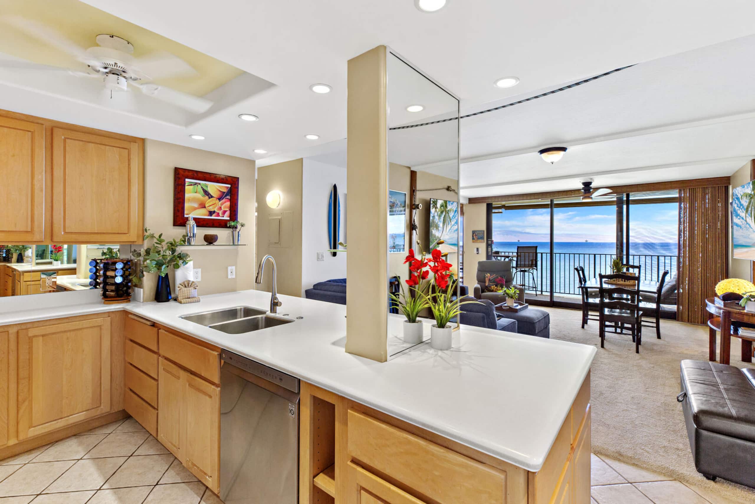 Condo in Lahaina · ★4.93 · 2 bedrooms · 3 beds · 2 private baths - Image 12