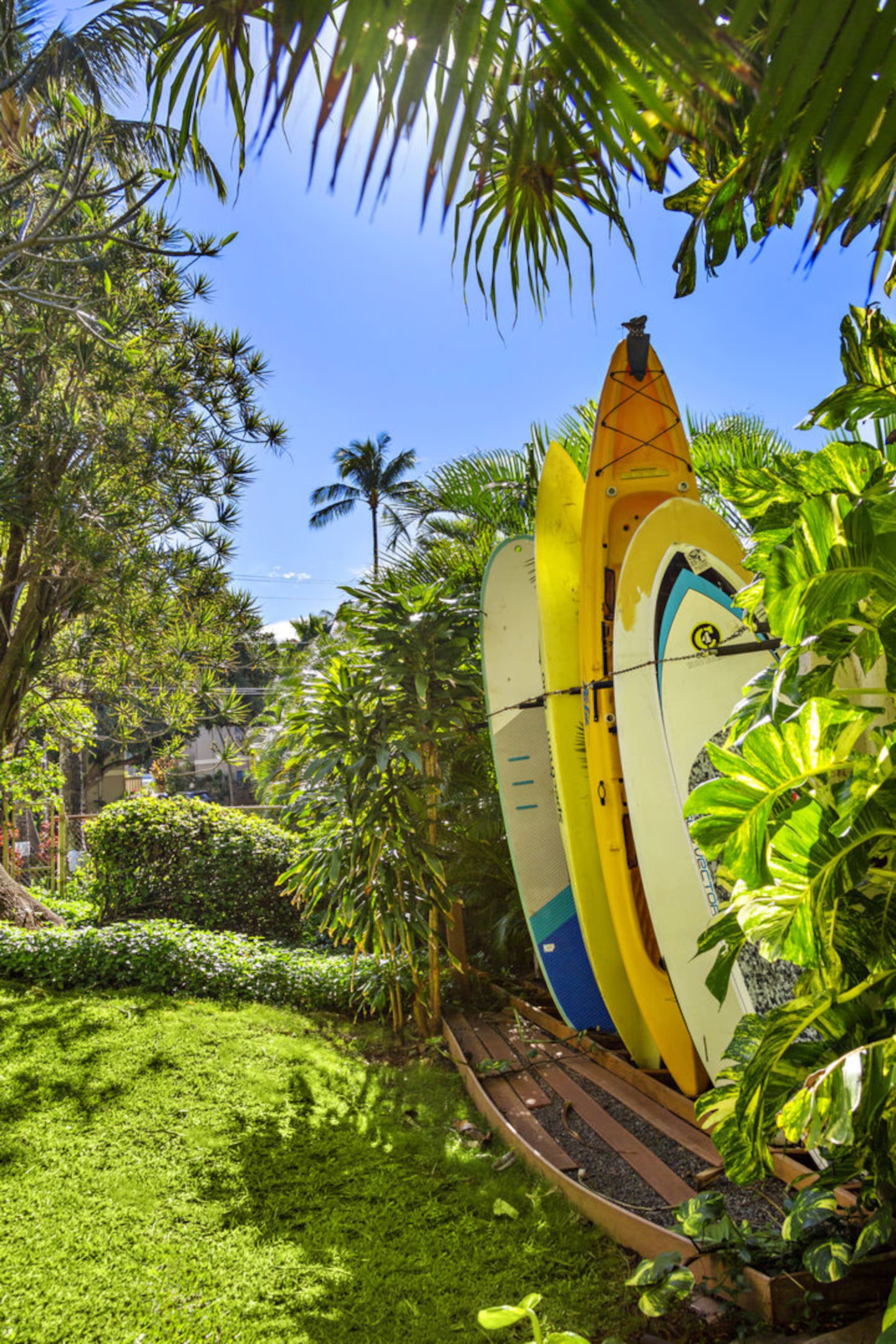 Condo in Lahaina · ★4.93 · 2 bedrooms · 3 beds · 2 private baths - Image 38