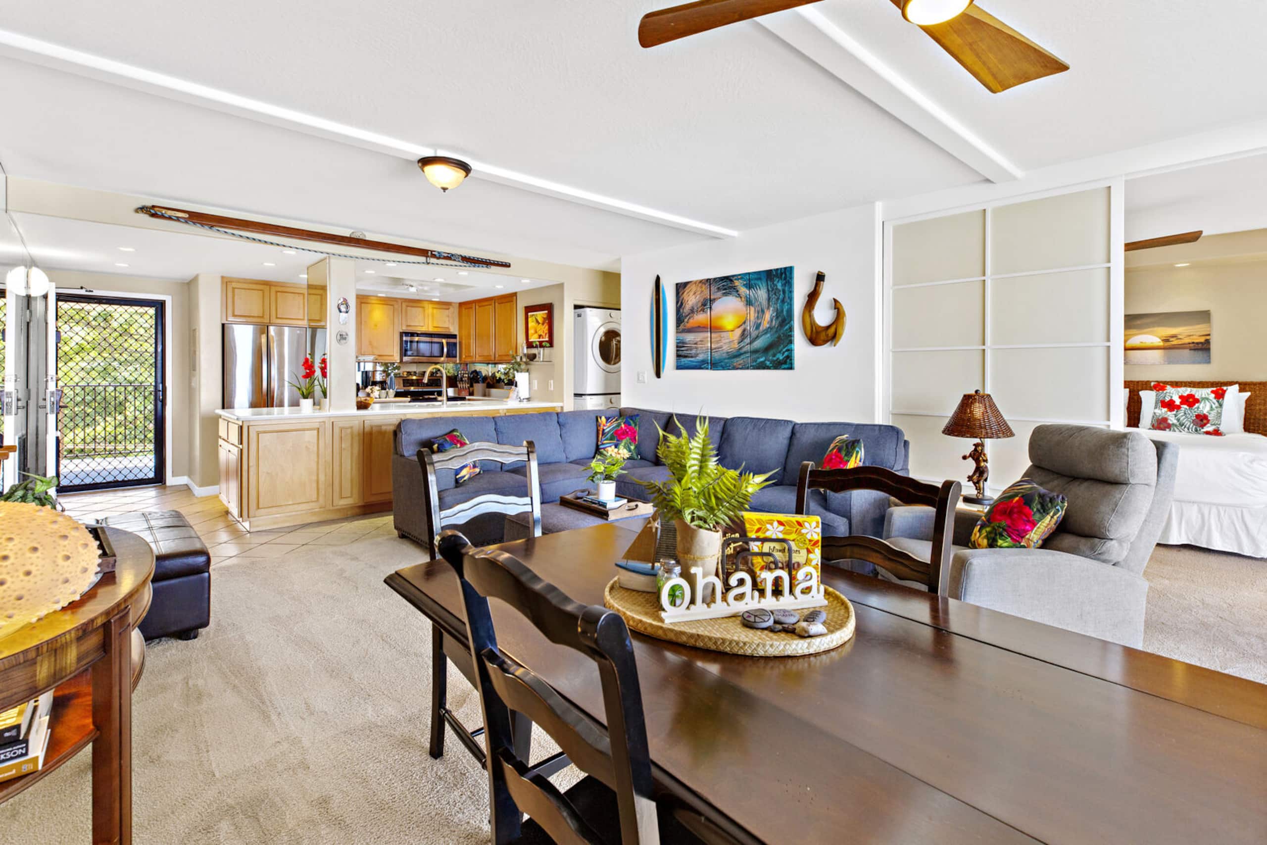 Condo in Lahaina · ★4.93 · 2 bedrooms · 3 beds · 2 private baths - Image 6
