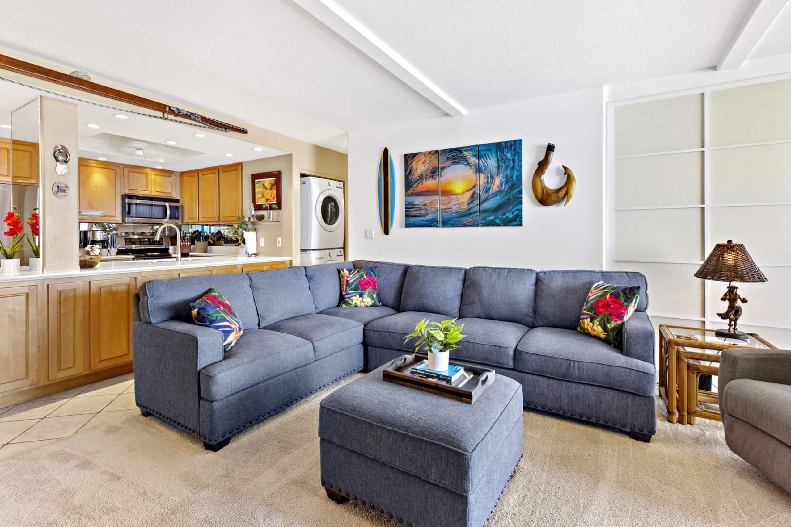 Condo in Lahaina · ★4.93 · 2 bedrooms · 3 beds · 2 private baths - Image 5
