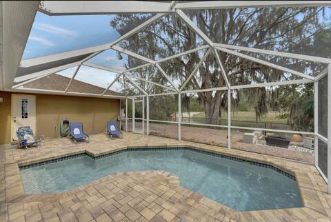 Escape to a Pool Home on a Lake