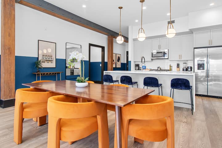 Downtown 4bd/4ba 2 Living Rooms&kitchens Hotel - New Orleans, LA