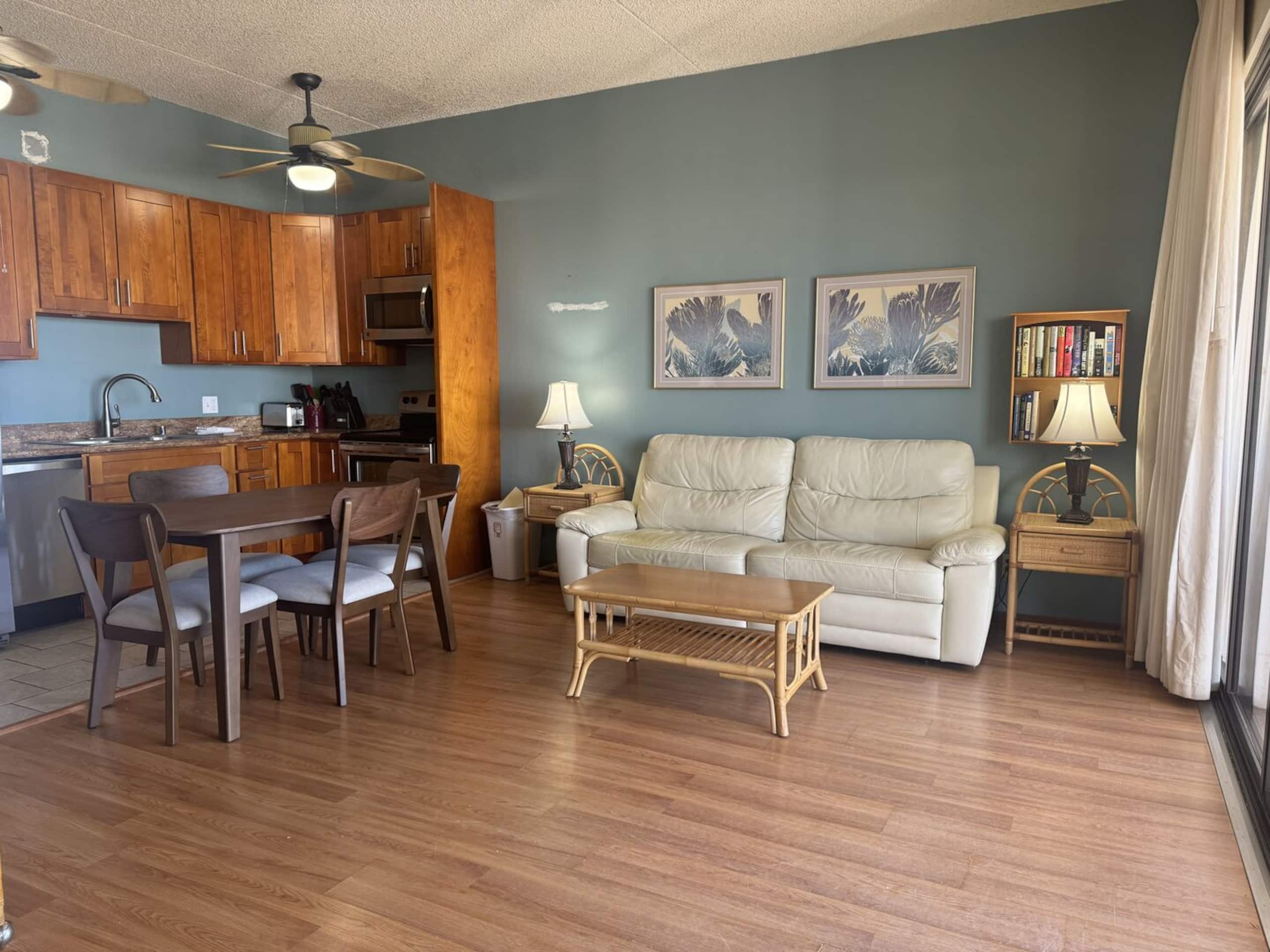 Condo in Honolulu · ★4.8 · 1 bedroom · 3 beds · 1 private bath - Image 5