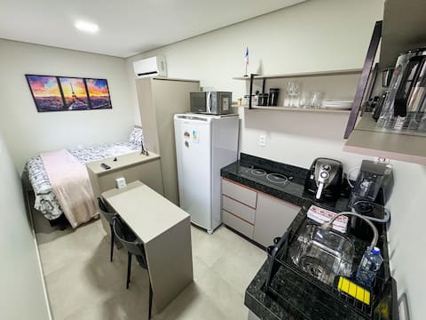 France- Flat Studio Completo Cama Casal