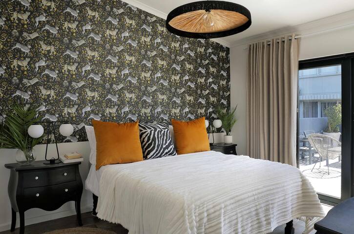 2 Balconies | Free Parking | Pool | Amazing View gallery image 5