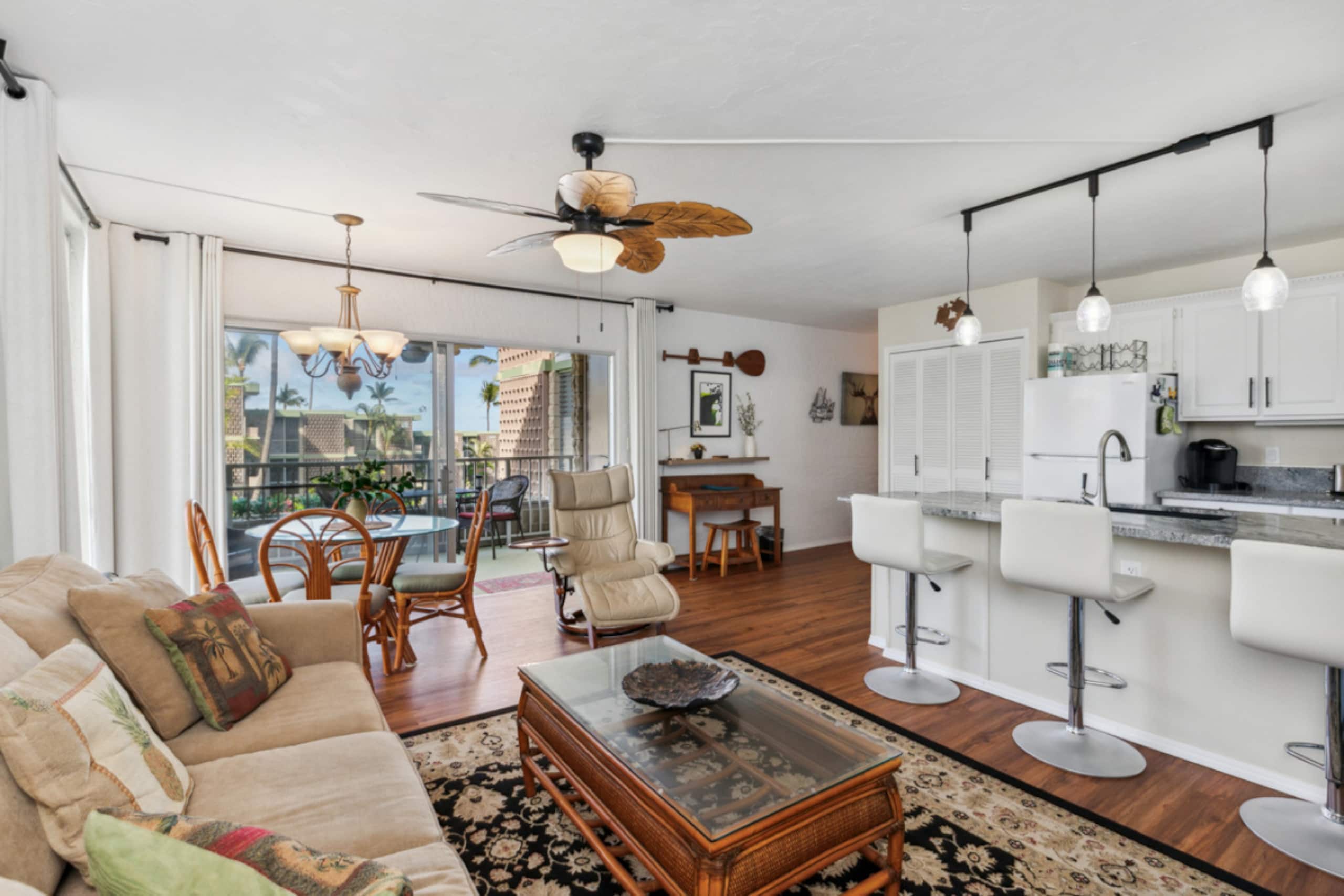 Condo in Kailua-Kona · ★4.74 · 1 bedroom · 2 beds · 1 bath - Image 1