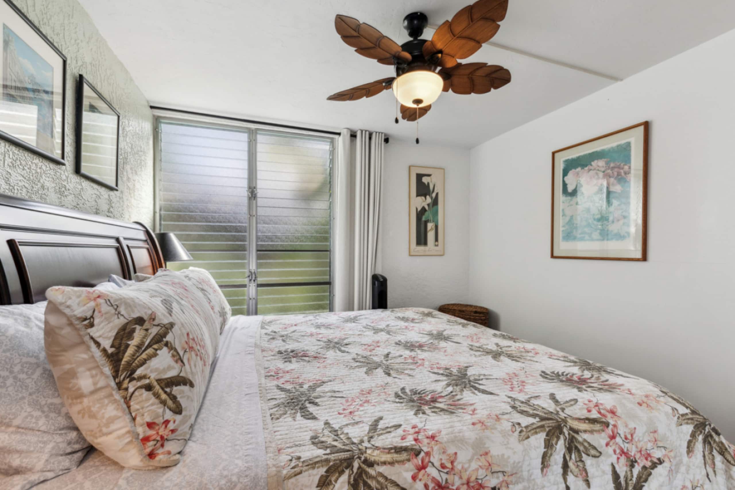 Condo in Kailua-Kona · ★4.74 · 1 bedroom · 2 beds · 1 bath - Image 10