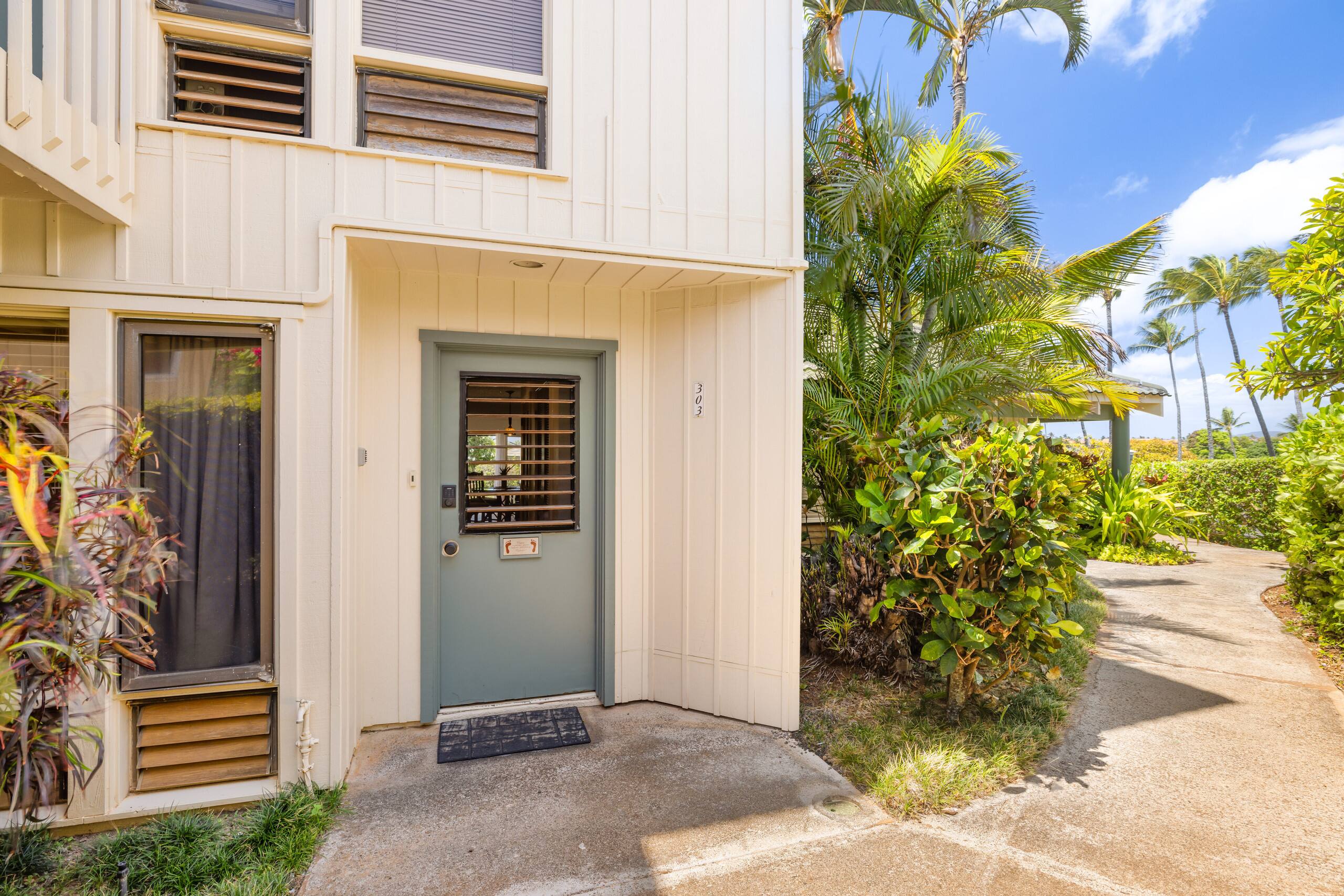 Condo in Koloa · ★4.9 · 1 bedroom · 2 beds · 1.5 baths - Image 23