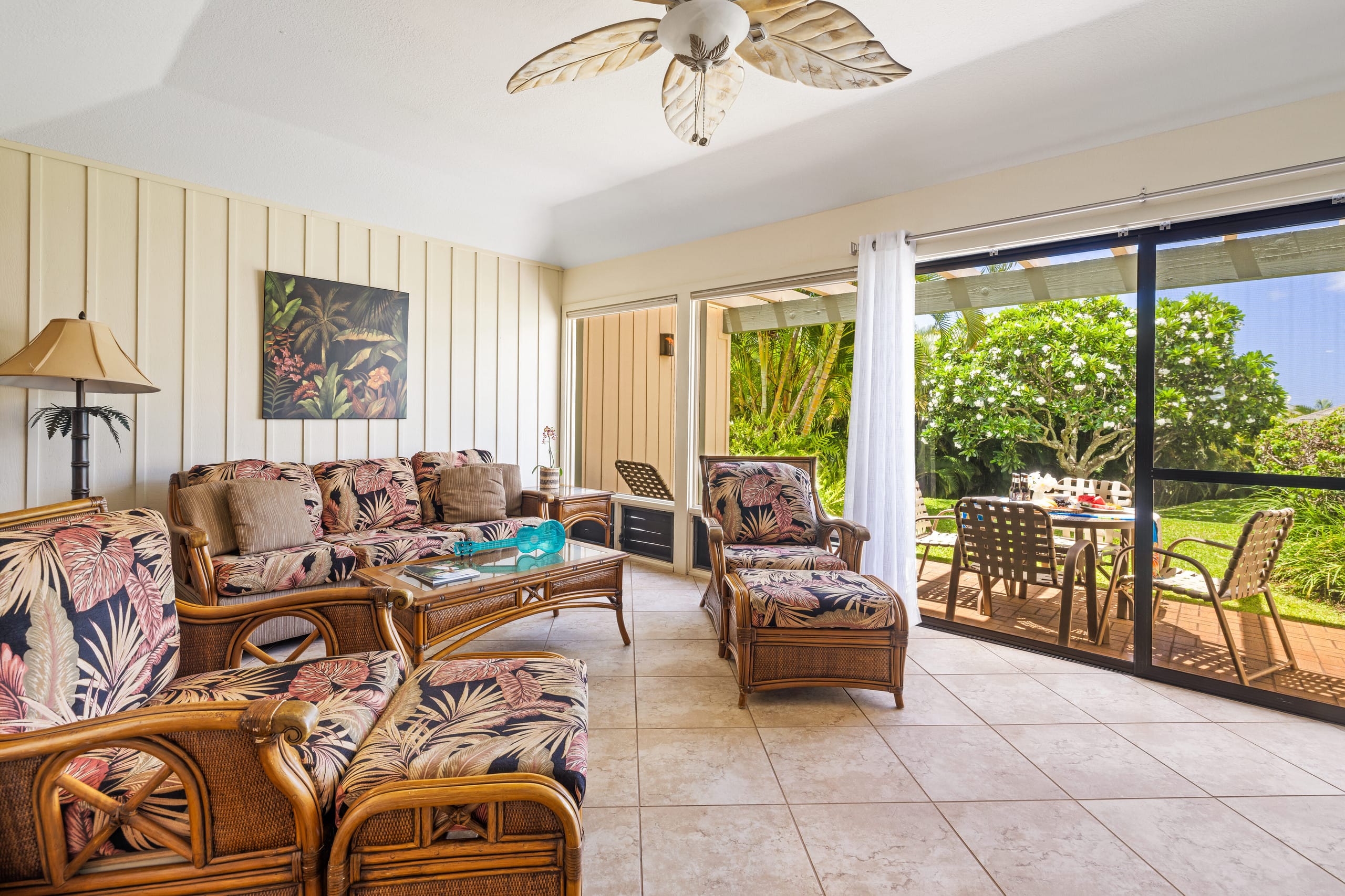 Condo in Koloa · ★4.9 · 1 bedroom · 2 beds · 1.5 baths - Image 4