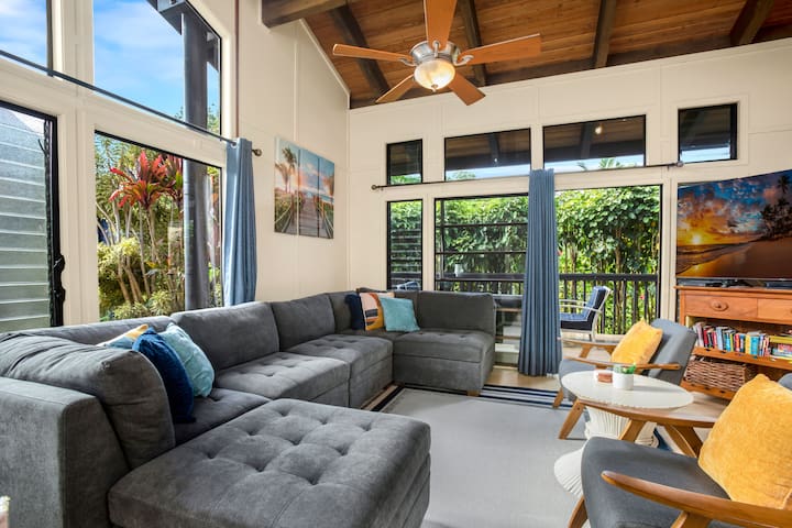 Spacious Private Princeville Kauai Island Getaway