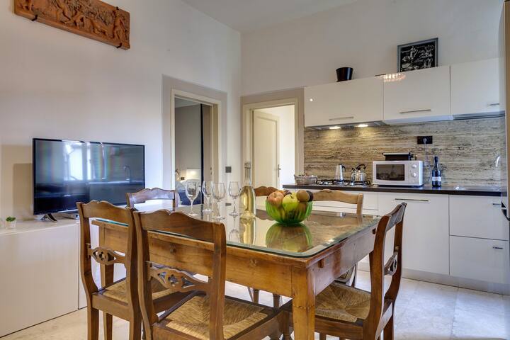 Ridolfi Apartment by Mamo Florence gallery image 5