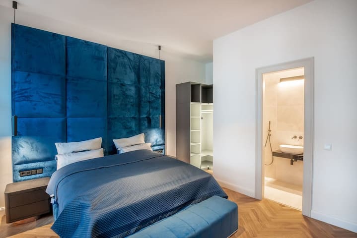 Luxury 2 Bedroom Apt in Mitte – Prime Location gallery image 2