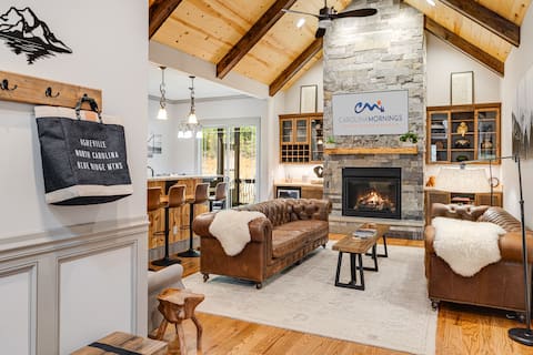 Hot Tub + Game Room | Luxe 5BR + Biltmore Pass