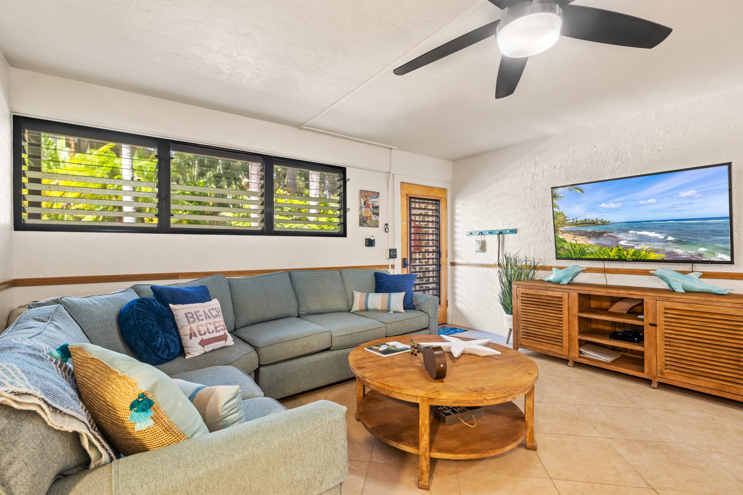 Prince Kuhio 110 - Ground Floor, Two AC - Photo 1