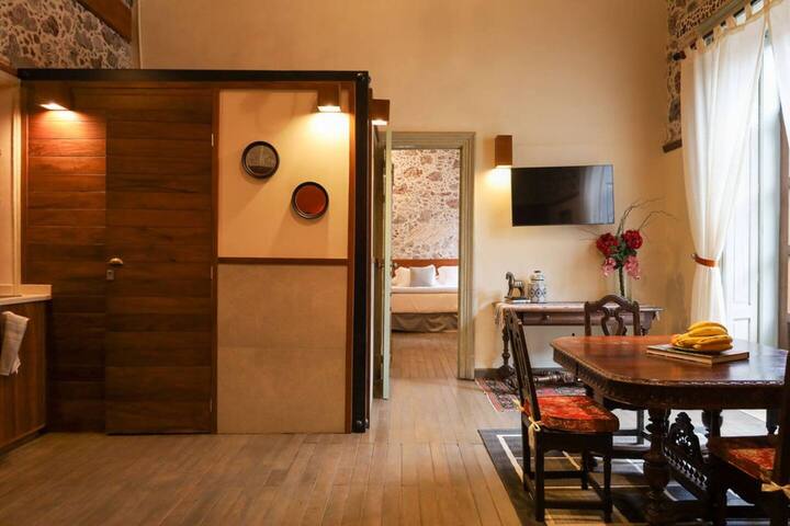 CASA SAUTO Historic 2 BR Apt . Balcony and Rooftop gallery image 4