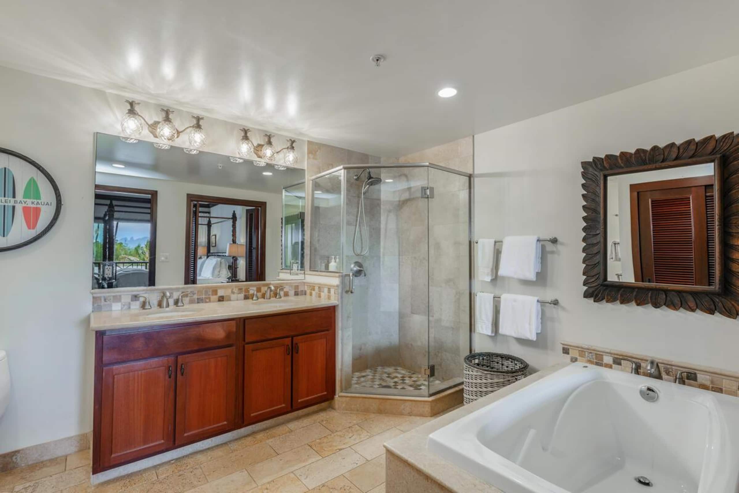 Condo in Kapaa · ★4.92 · 2 bedrooms · 3 beds · 3 baths - Photo 13