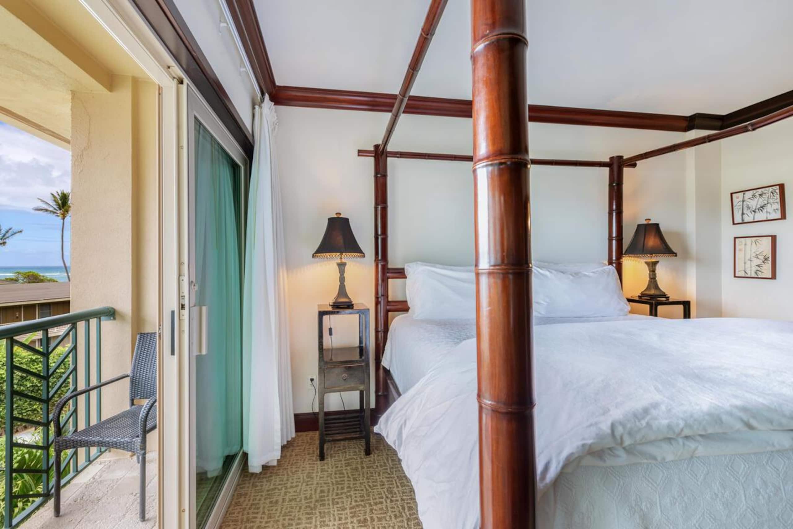 Condo in Kapaa · ★4.92 · 2 bedrooms · 3 beds · 3 baths - Photo 11