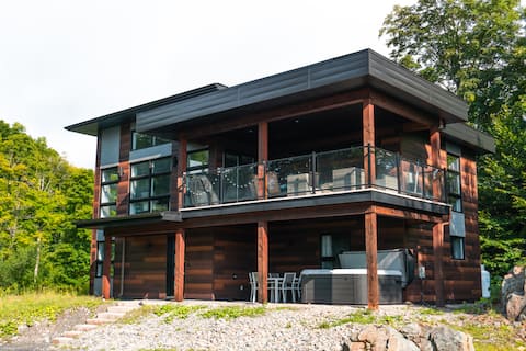 Archimedes Spa and Panorama Austin
