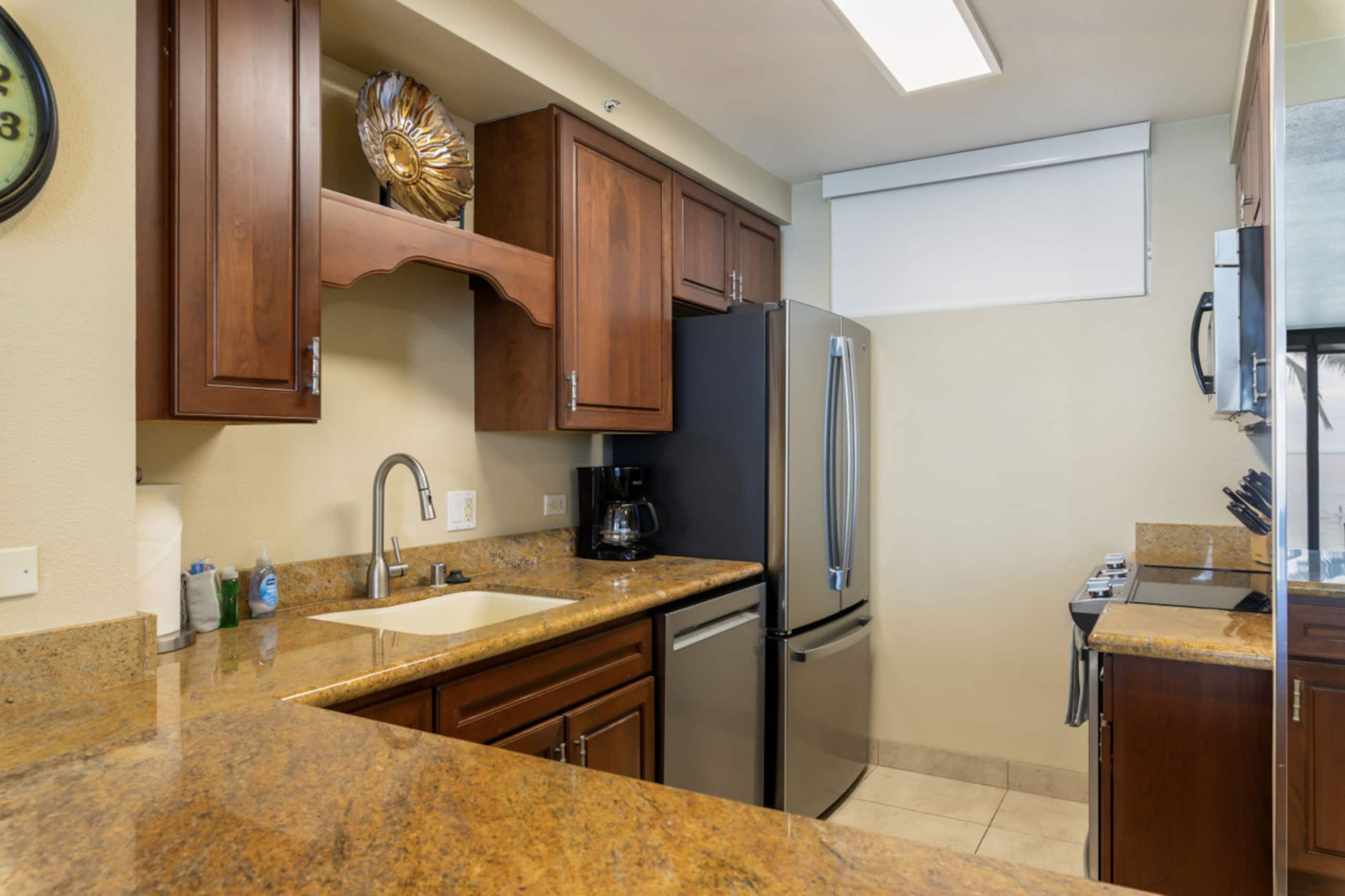 Condo in Lahaina · ★4.9 · 1 bedroom · 2 beds · 2 baths - Image 19