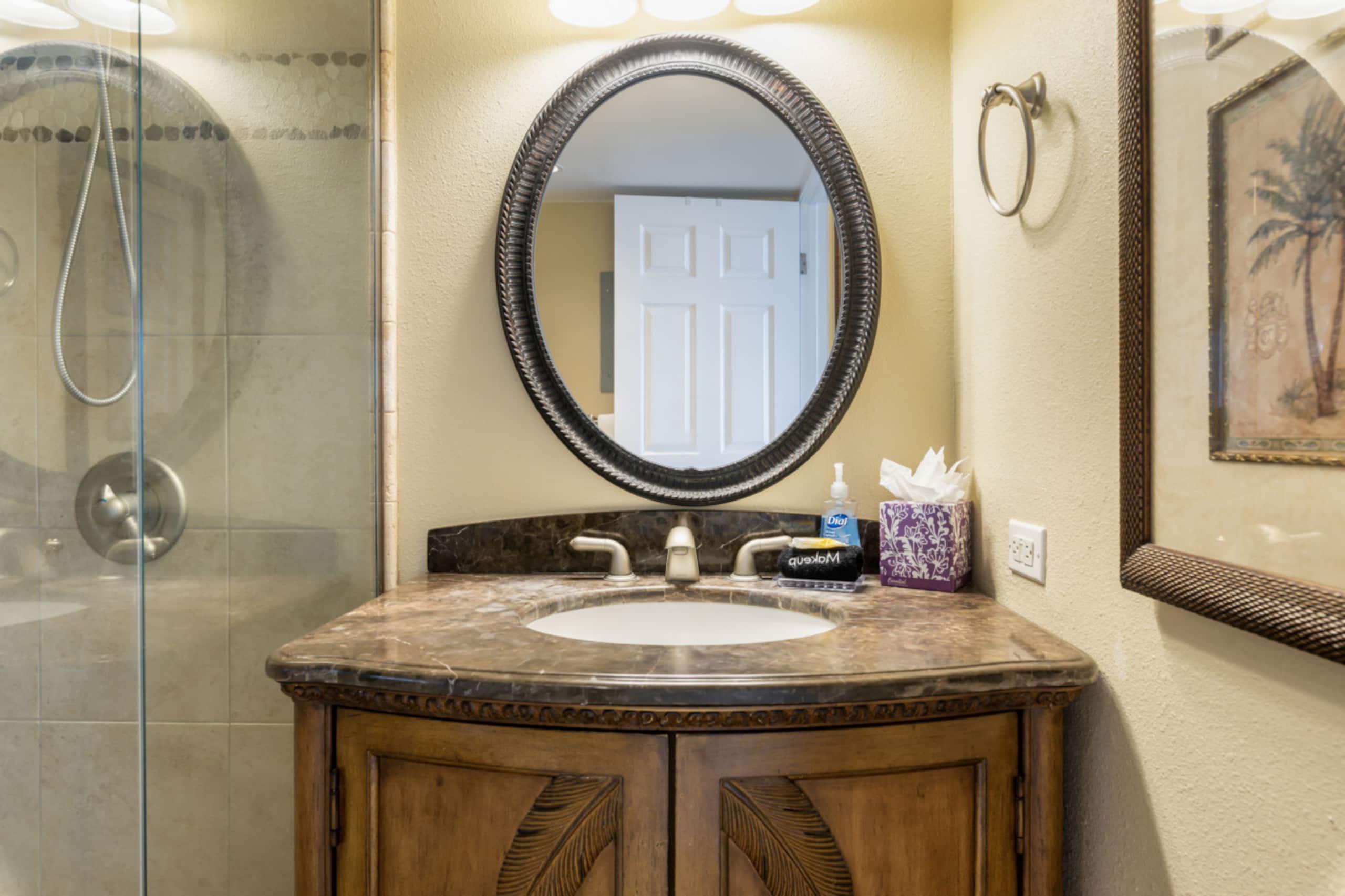 Condo in Lahaina · ★4.9 · 1 bedroom · 2 beds · 2 baths - Image 27
