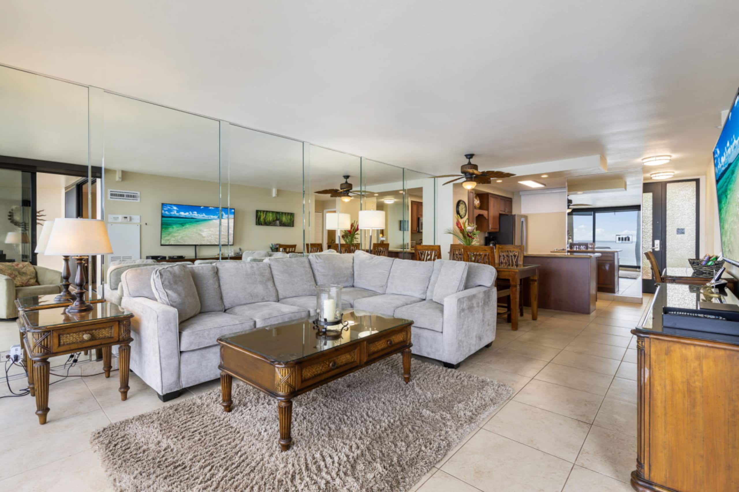 Condo in Lahaina · ★4.9 · 1 bedroom · 2 beds · 2 baths - Image 12