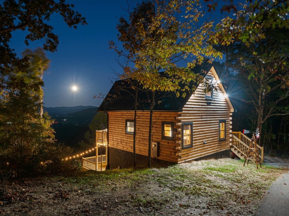 パニャ The Squatch Nest - Hot tub|Firepit|Big Views - Cabins for Rent in