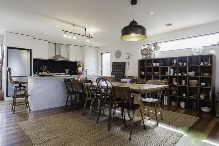 The Dreaming – Sunday for Free gallery image 4