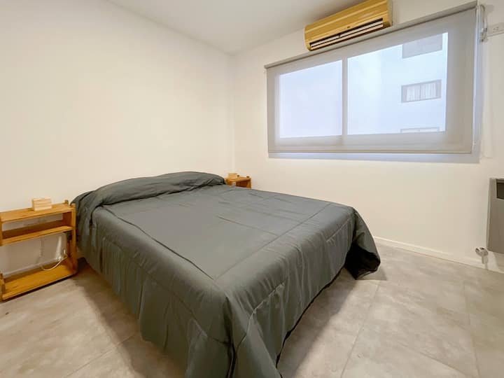 Departamento de 2 ambientes en Almagro con balcón