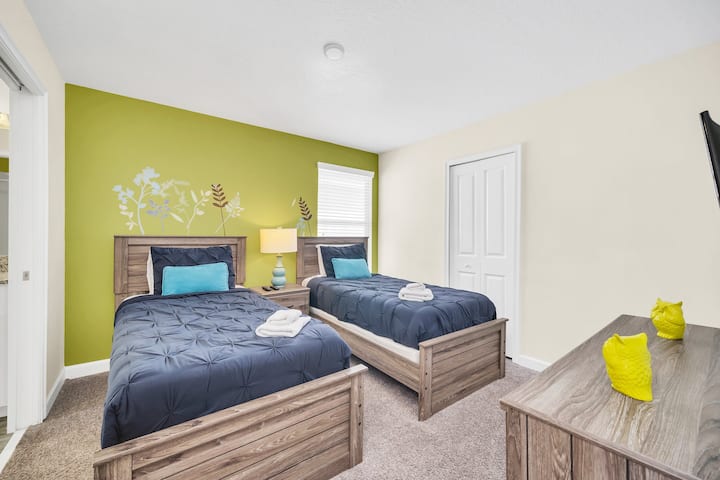 38-1517MulliganBlvd_38