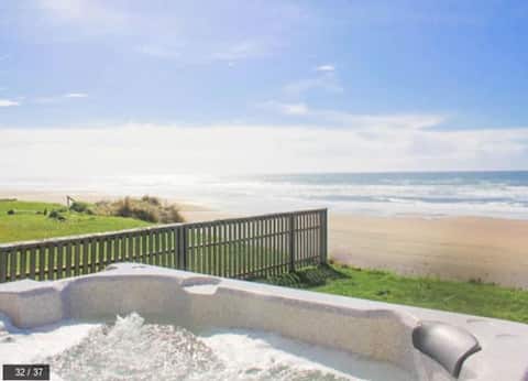 Beach Me! Oceanfront steps2sand