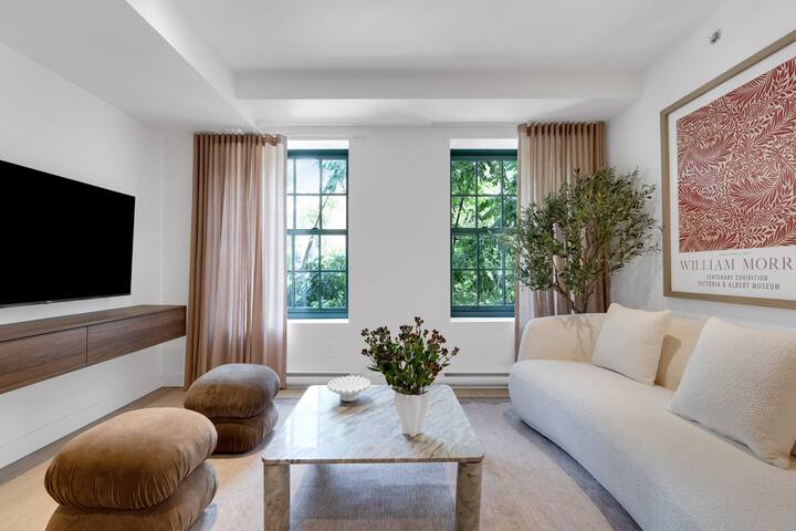 Mercer- 2 Bedrooms 2 Bathrooms+ Free parking gallery image 3