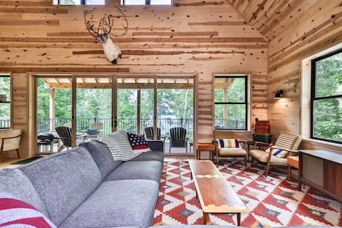 New! Northwoods lakefront cabin with dock, firepit