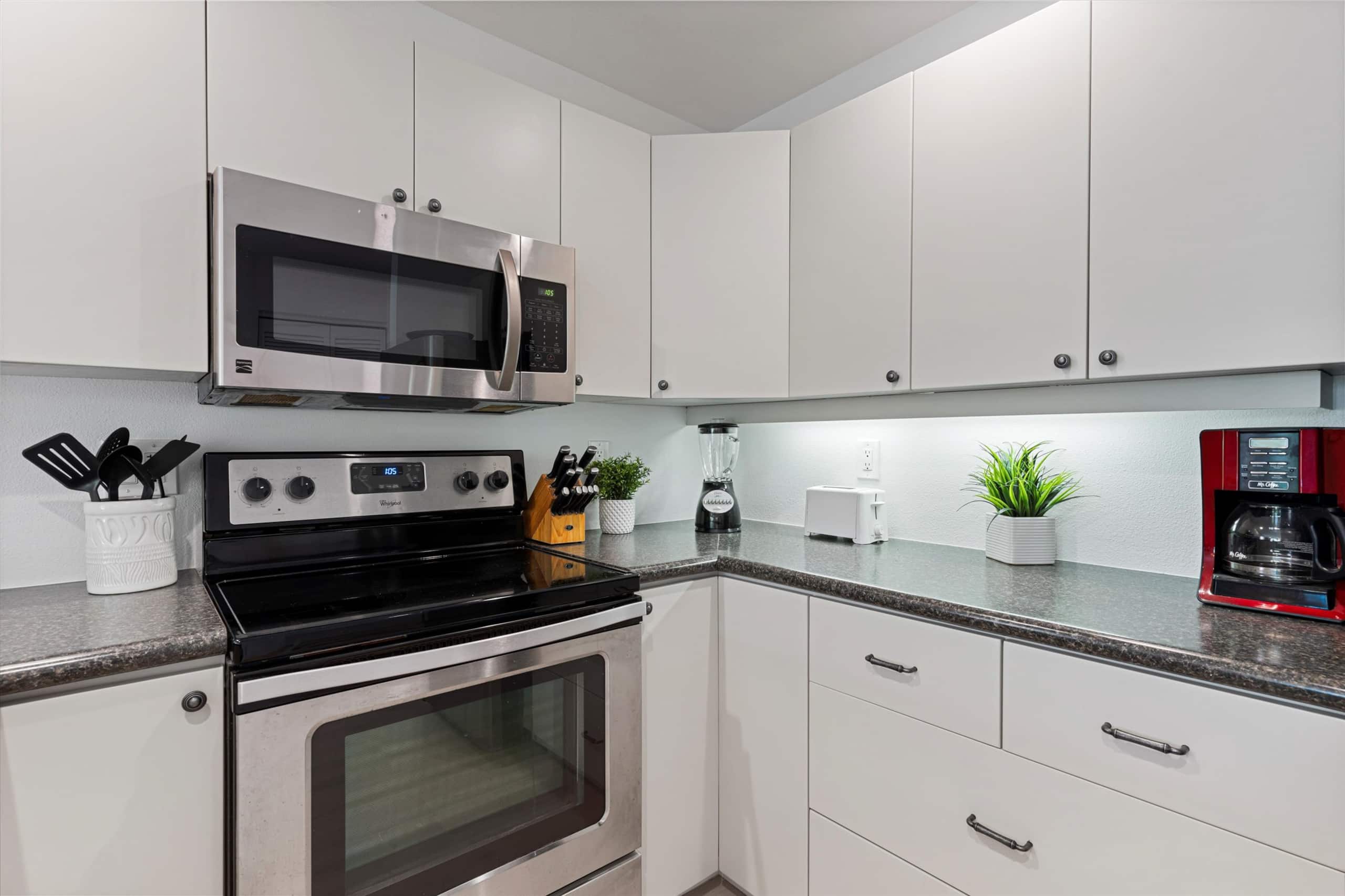 Condo in Kihei · ★4.82 · 1 bedroom · 2 beds · 2 shared baths - Image 21